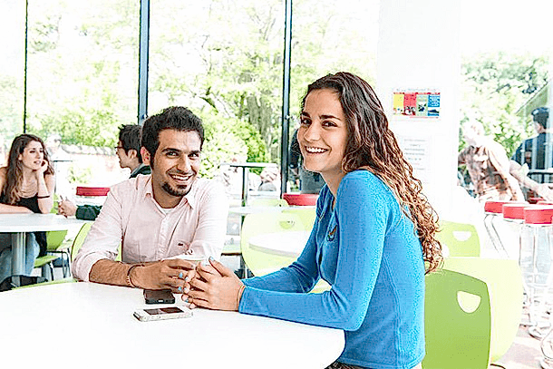 Yurtdışında 2 Aylık Dil Eğitimi