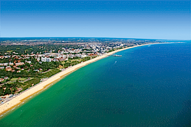 Bournemouth Dil Eğitimi